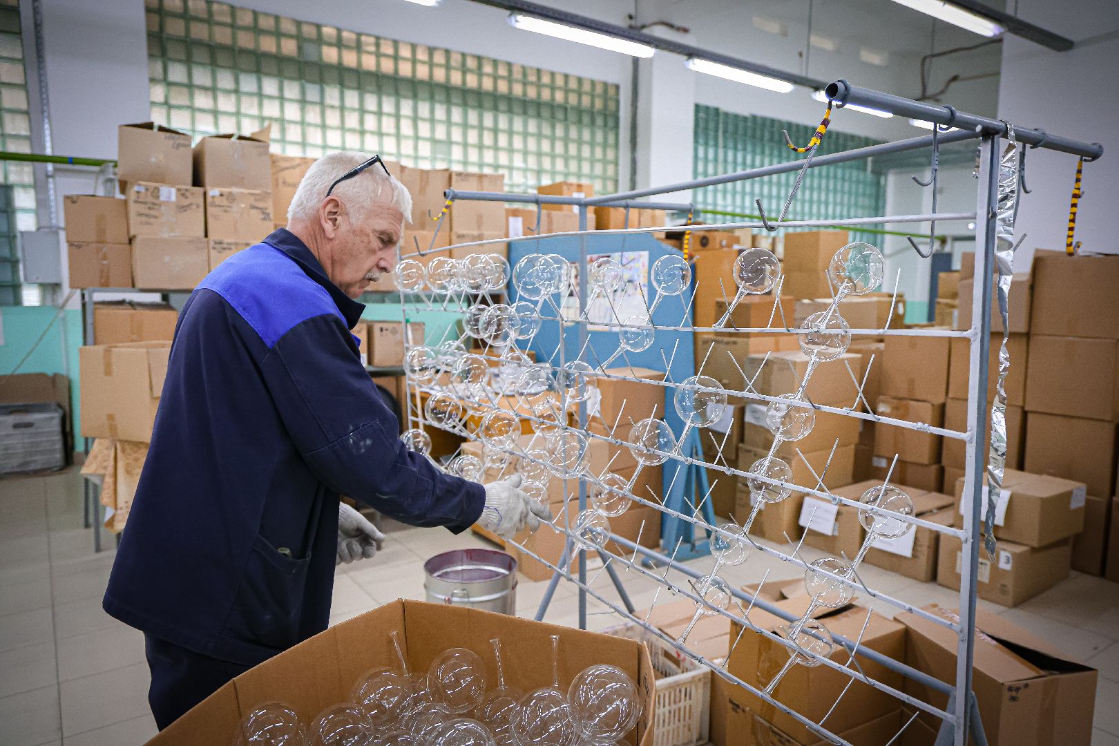 клин,  экономика, елочные игрушки, новый год,