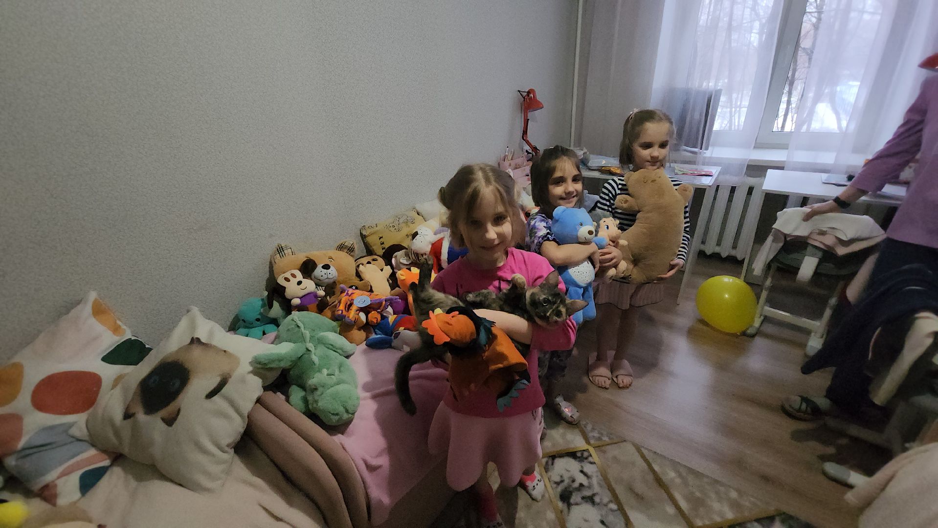 долгопрудный, благодарный шкаф, сбор текстиля, экобокс, благотворительность, игрушки, многодетная мама,