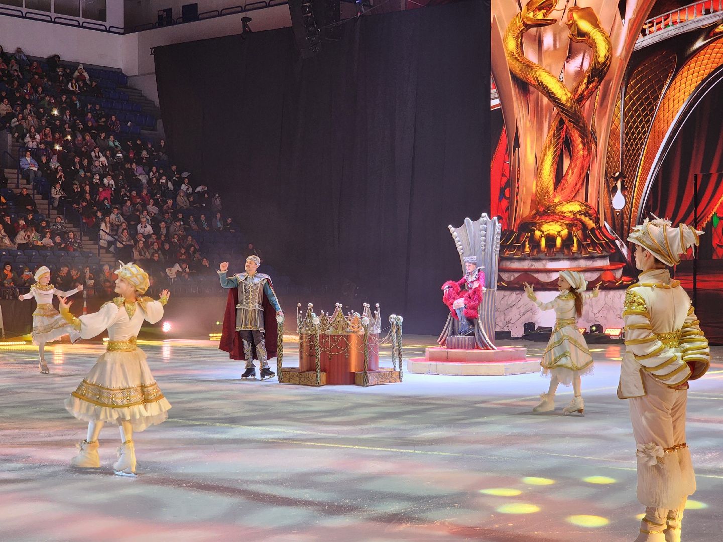 Подольск , ледовое шоу, татьяна навка, губернаторская елка,