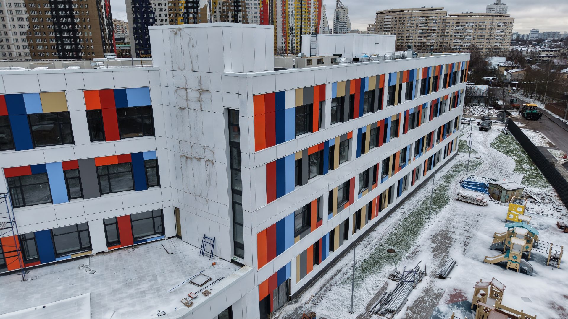 видео с коптера, школа в павшинской пойме, новая школа в красногорске,