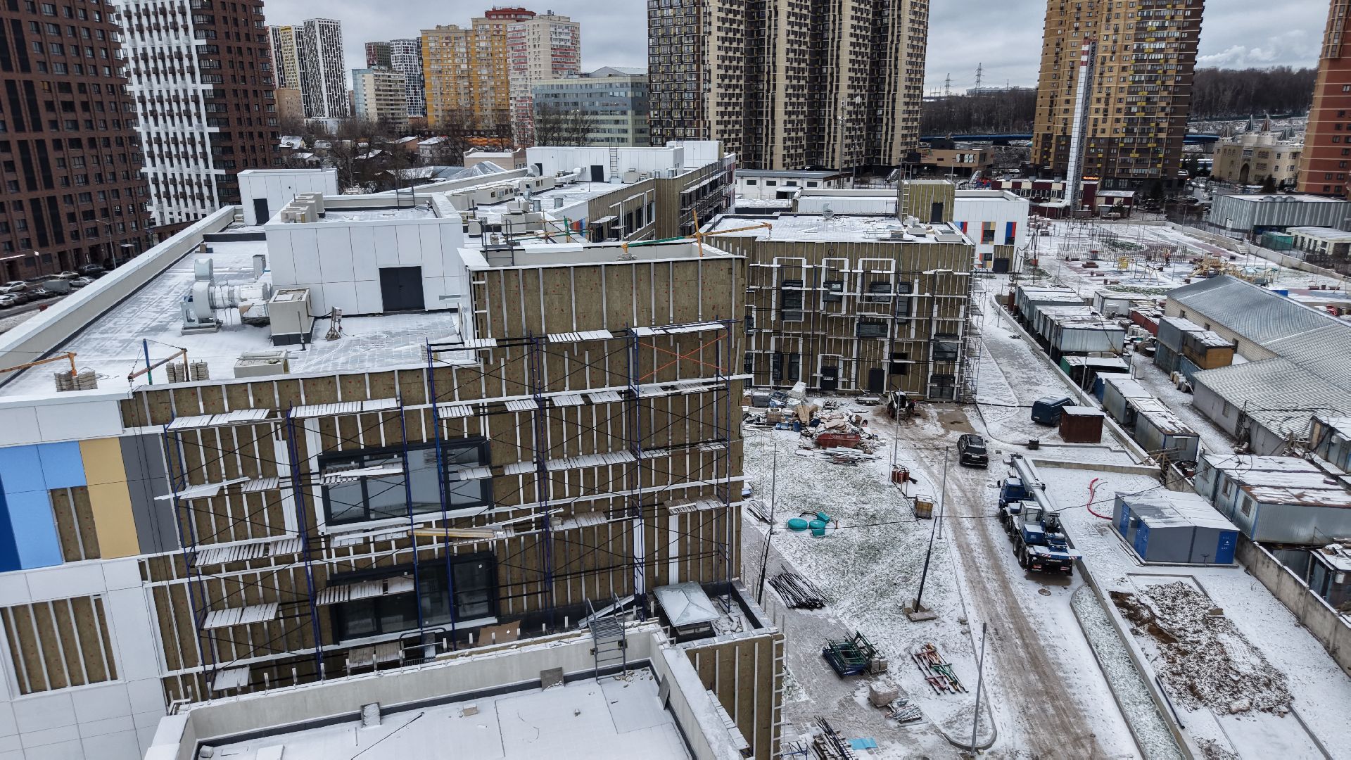 видео с коптера, школа в павшинской пойме, новая школа в красногорске,