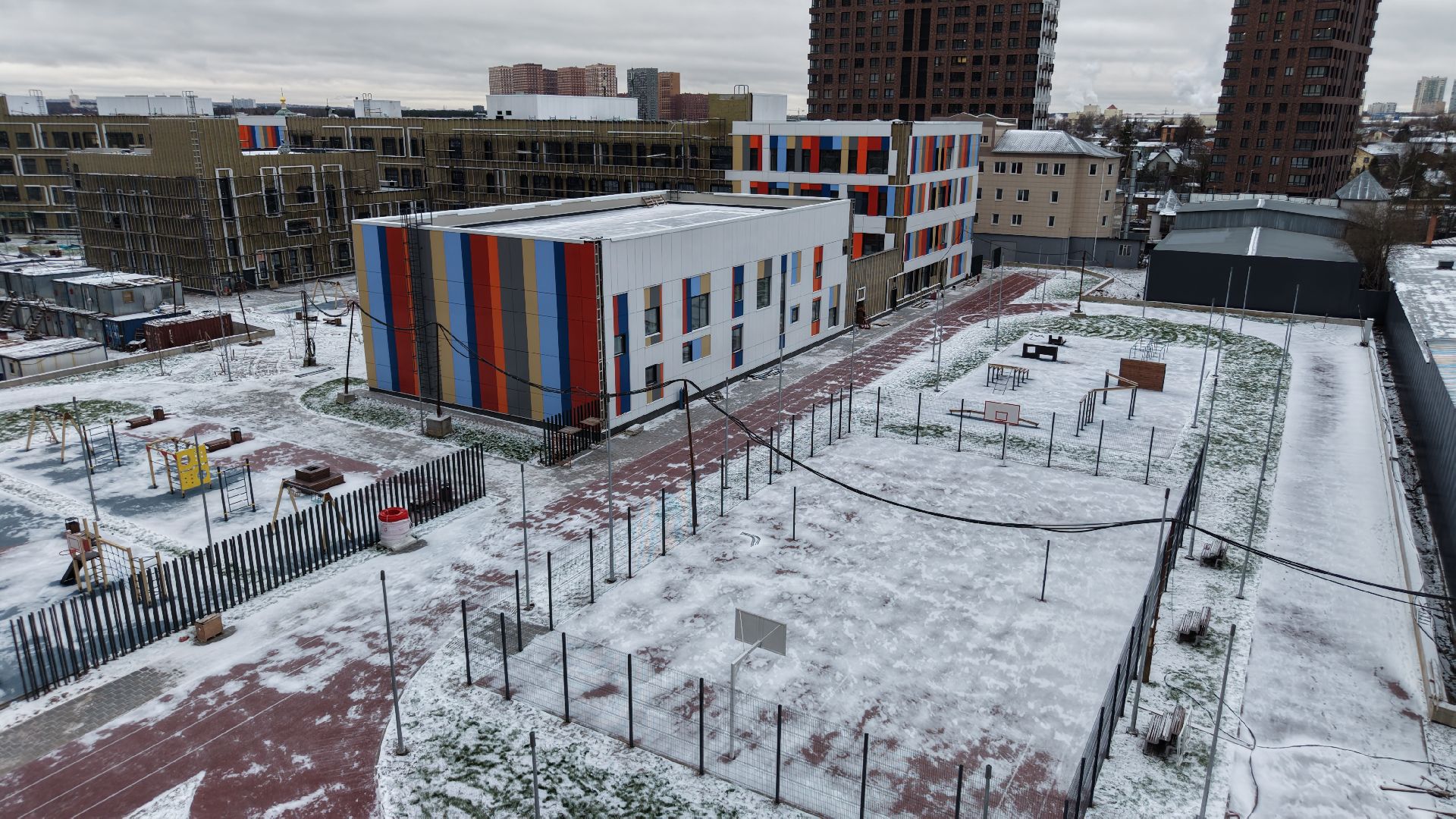 видео с коптера, школа в павшинской пойме, новая школа в красногорске,