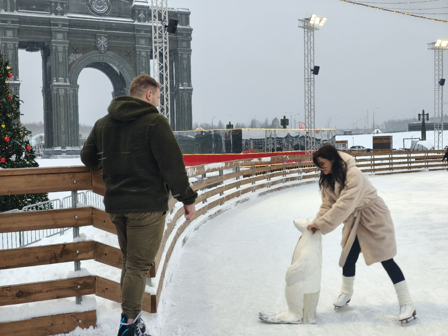 главный храм вооружнных сил россии, парк патриот, главный каток,