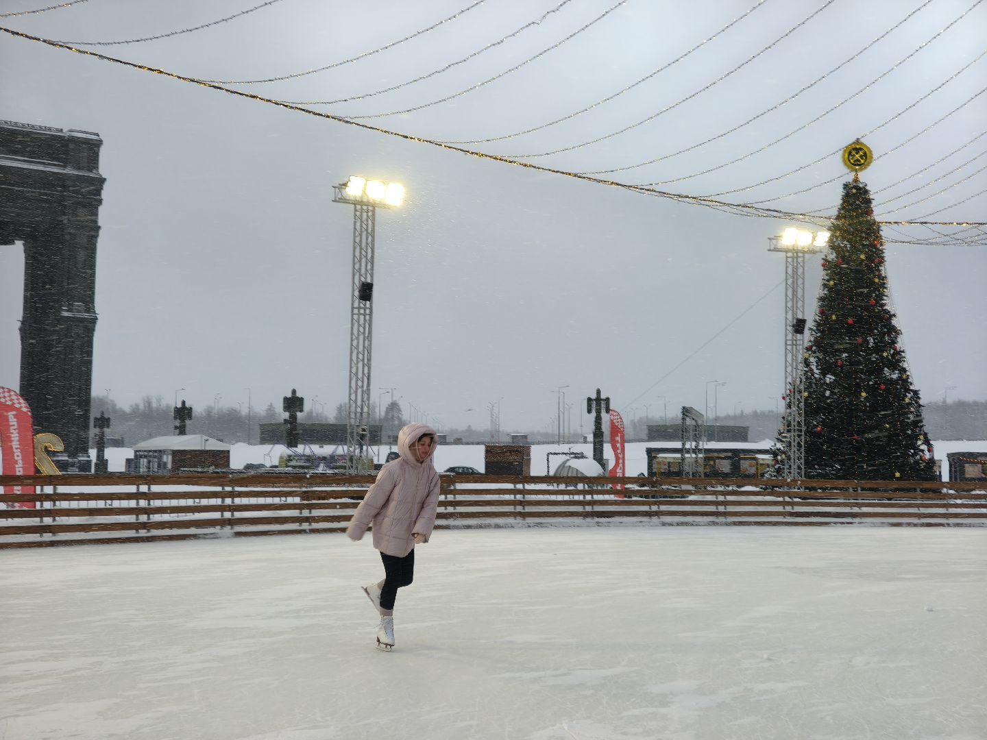 главный храм вооружнных сил россии, парк патриот, главный каток,