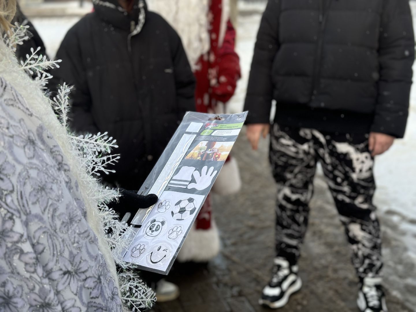 новогодний патруль, сотрудники гибдд, ленинский городской округ, дед мороз, правила безопасности дорожного движения,