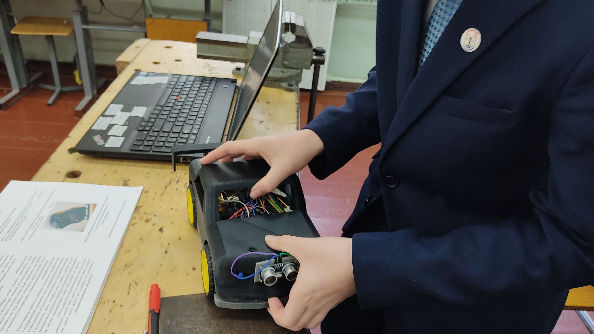 Лобня, образование, роботы