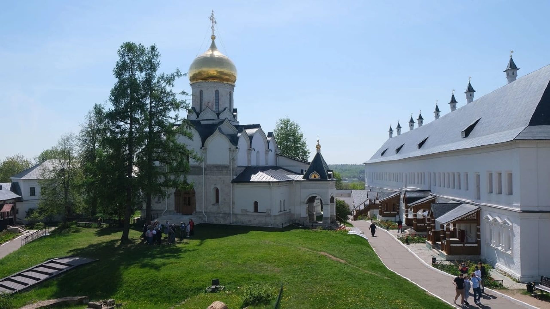Звенигород, Саввино-Сторожевский монастырь, Благочинный Николай Курдов, фестиваль духовной музыки, молодёжный ансамбль