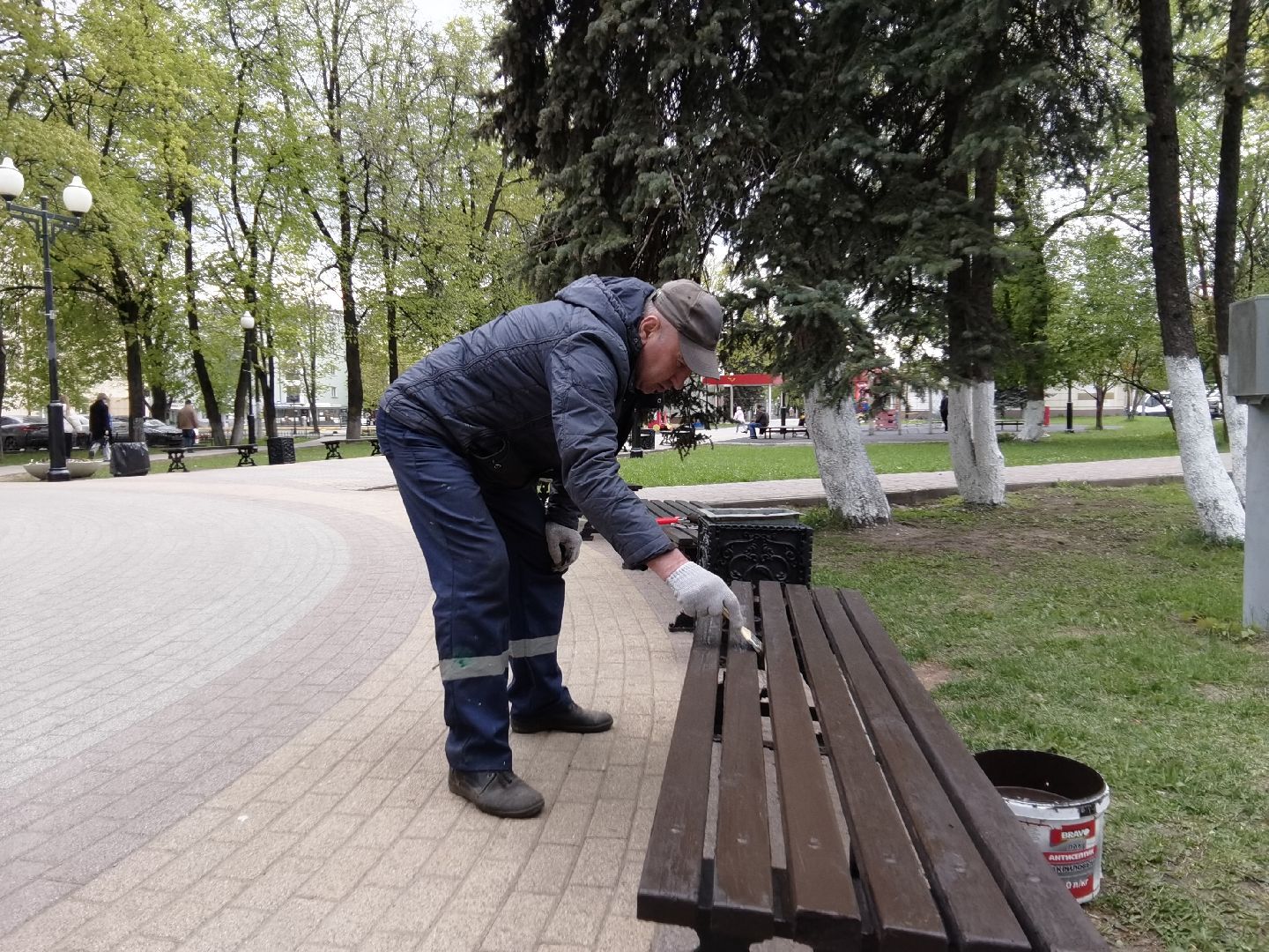 Балашиха, благоустройство, скамейки, детские площадки, порядок в городе, мобильная бригада, срочные заявки от жителей