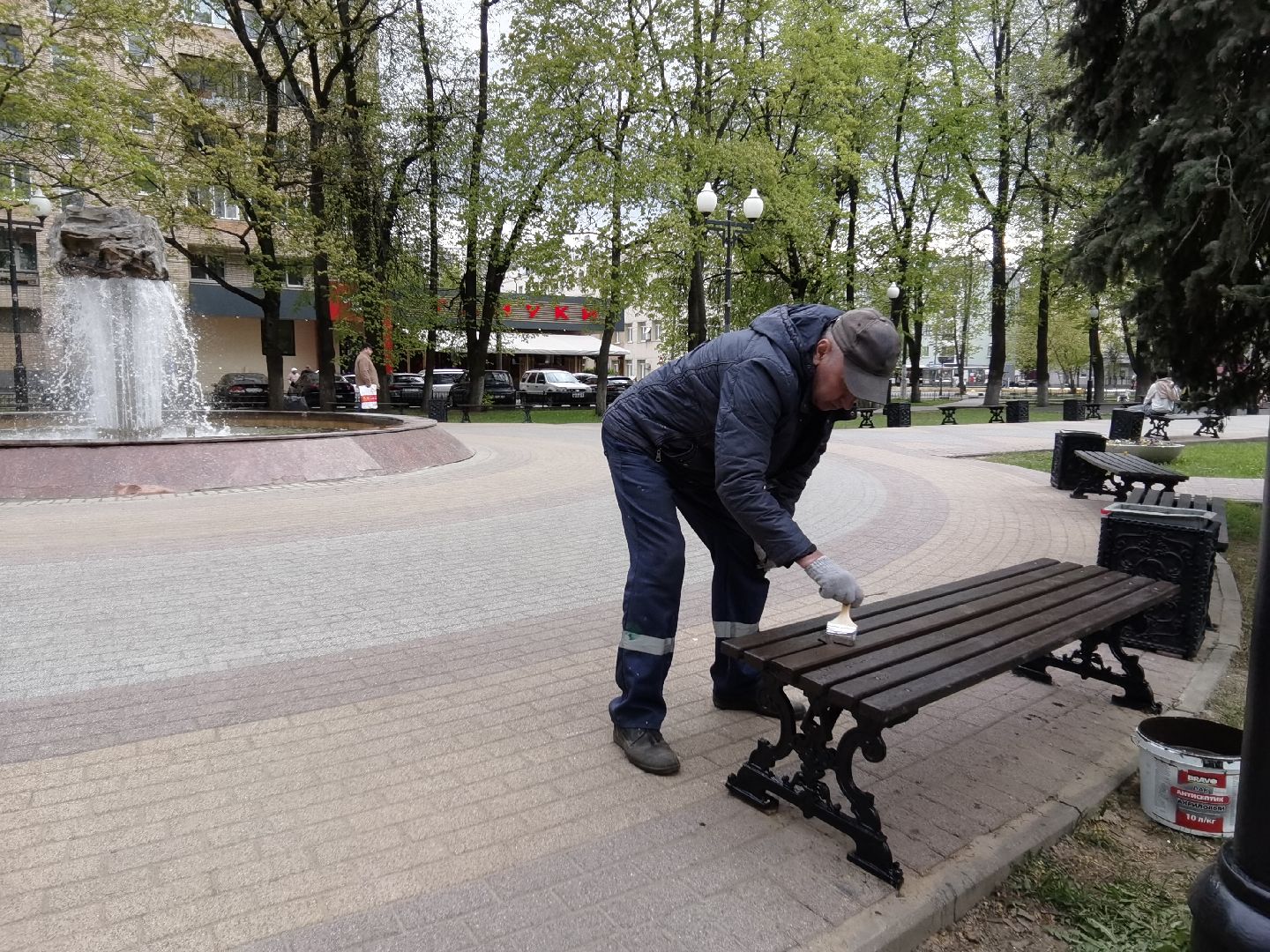 Балашиха, благоустройство, скамейки, детские площадки, порядок в городе, мобильная бригада, срочные заявки от жителей