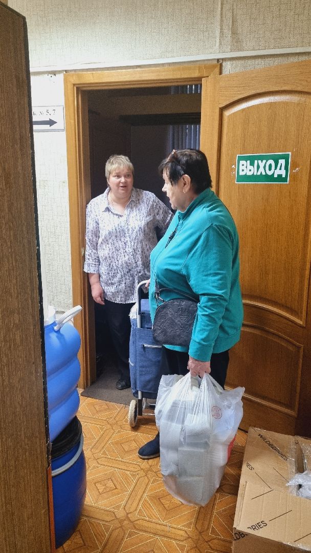 Подмосковье, Иванттеевка, волонтёры, помощь