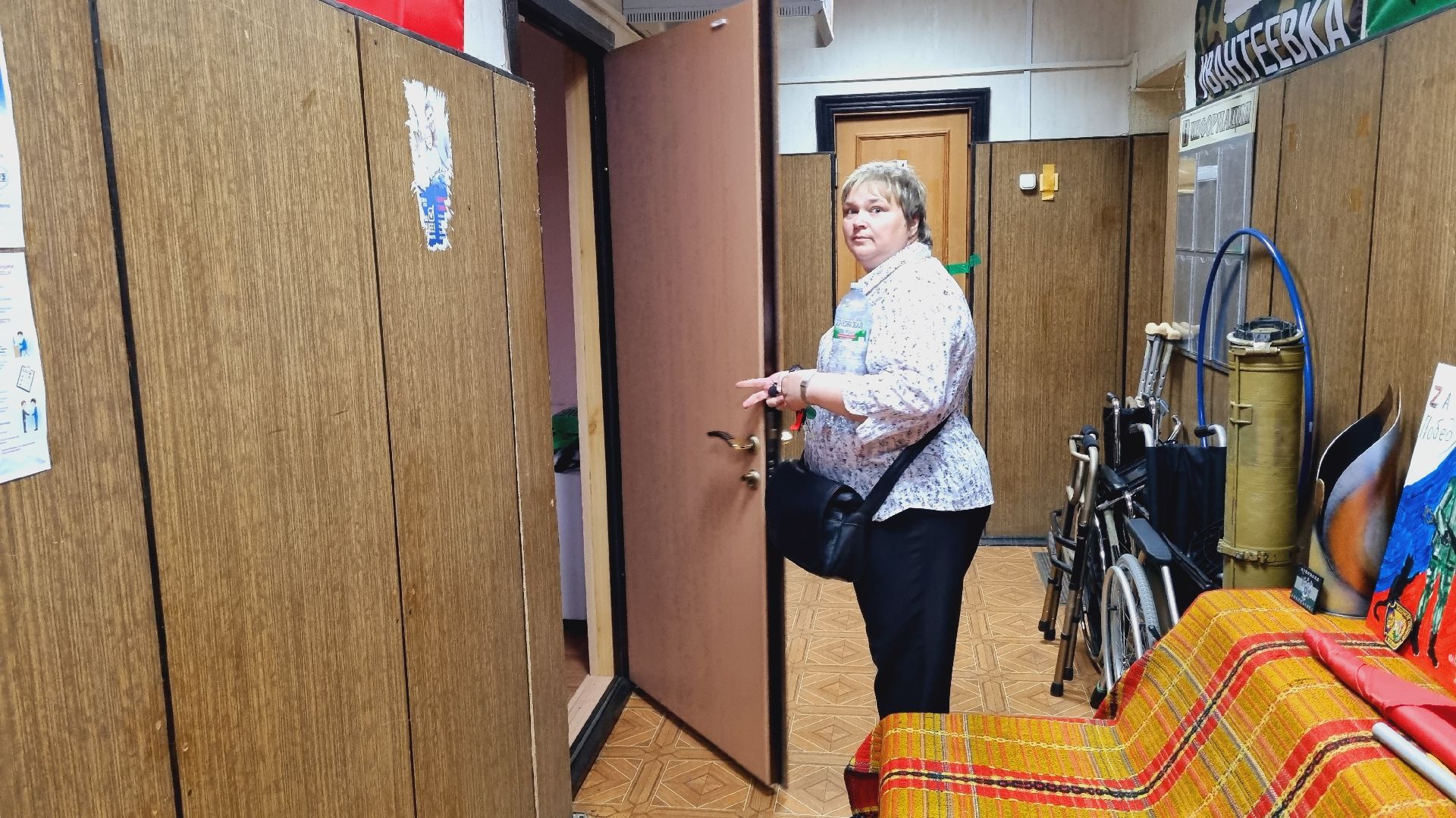 Подмосковье, Иванттеевка, волонтёры, помощь