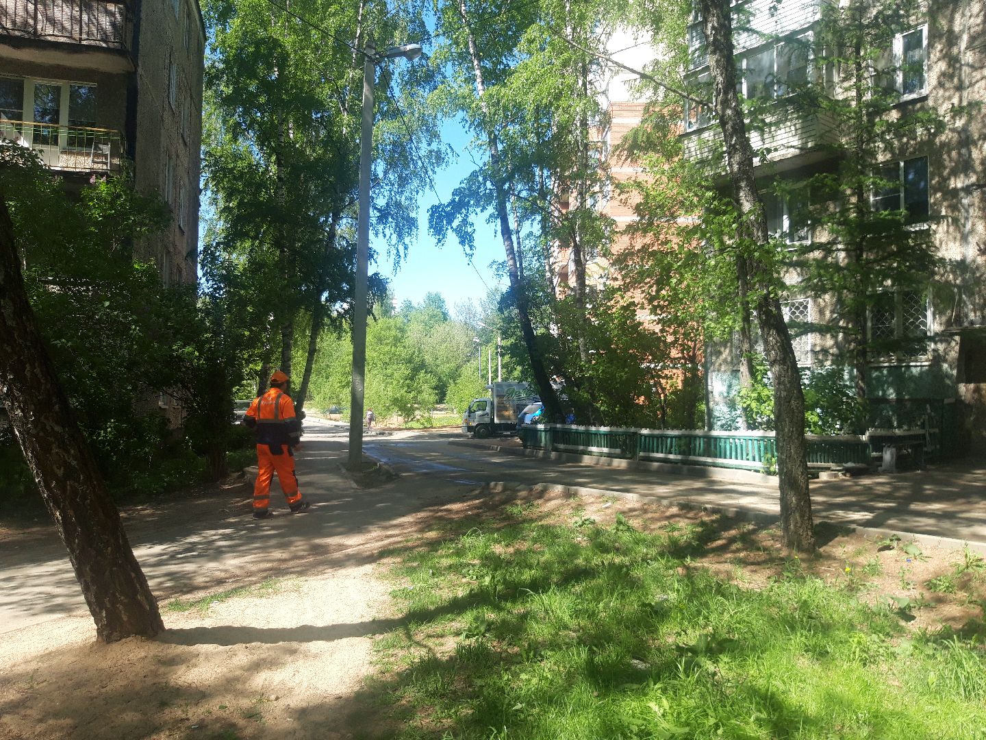 двор, доброе дело,