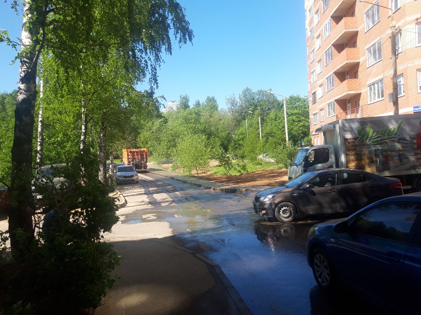 двор, доброе дело,