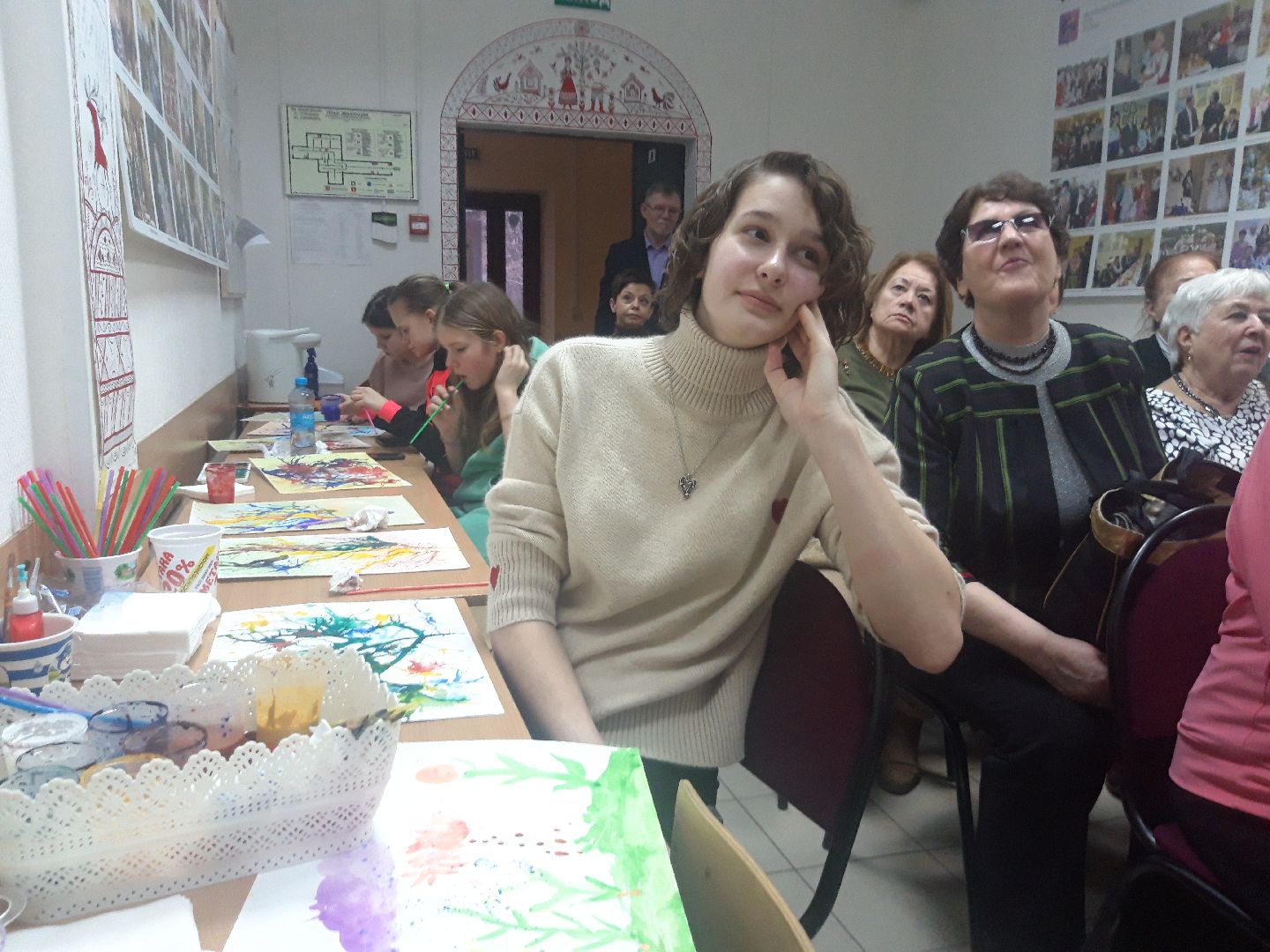 Пушкино, общество