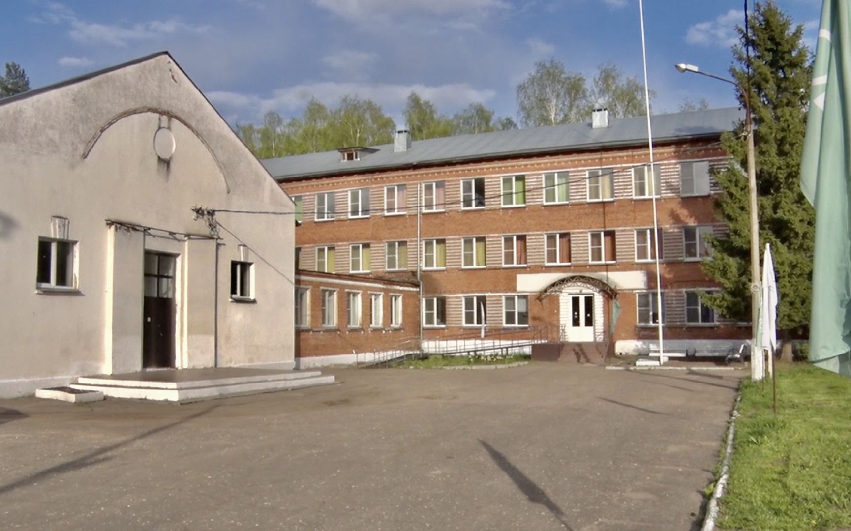 Клин, образование, лагеря, вожатые