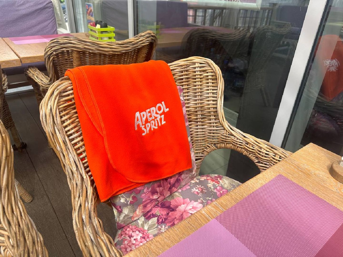 Подмосковье, Пушкино, Летнее кафе