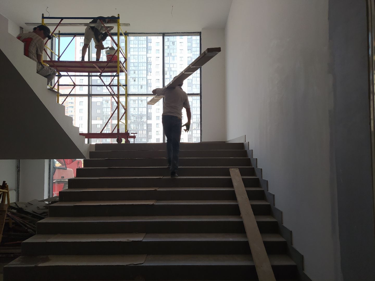 Школа, строительство, отделка, покраска, коммуникации