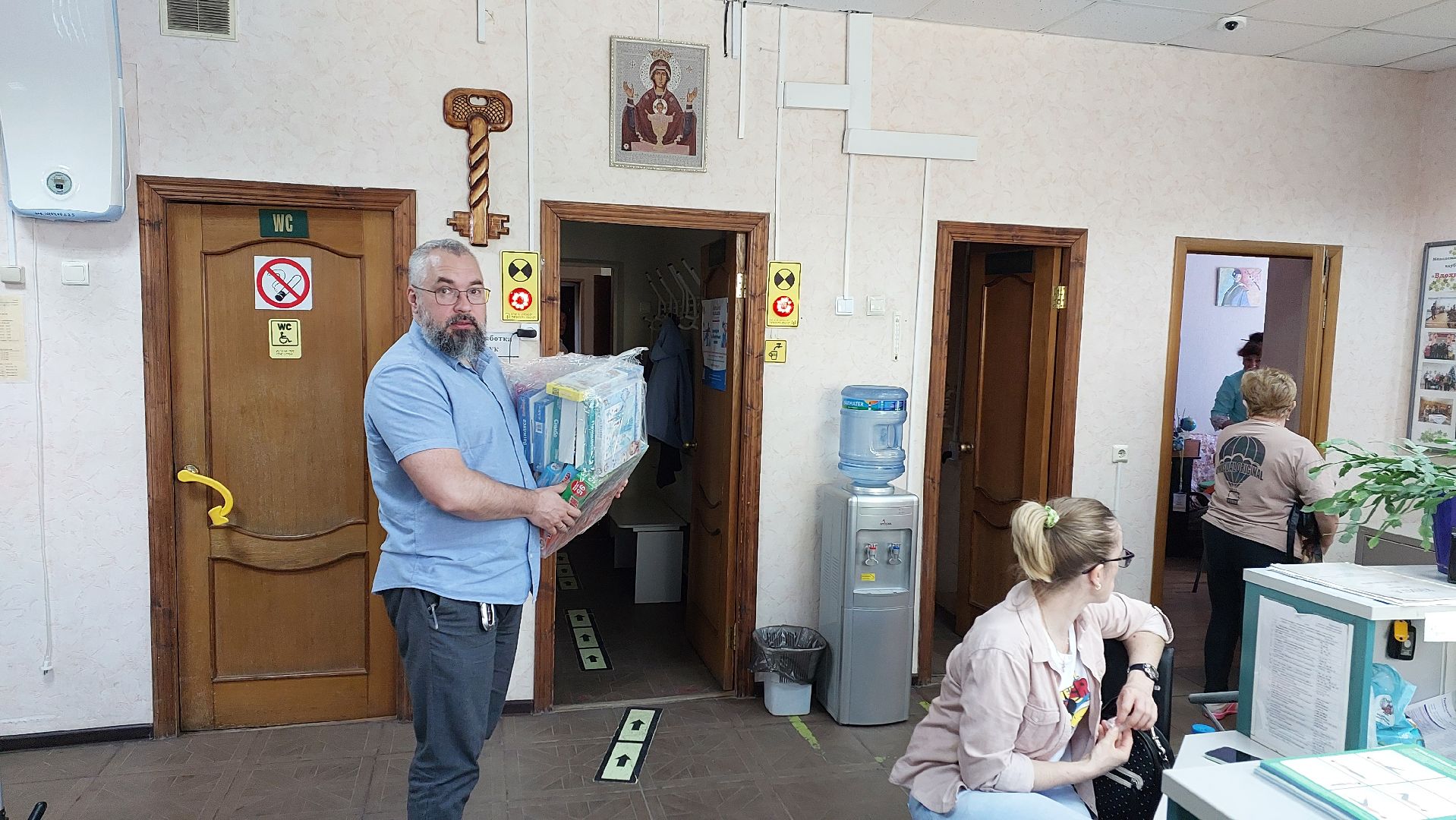 социальный центр, выпускной утренник, дети с ОВЗ, депутат, серпухов, доброе дело,