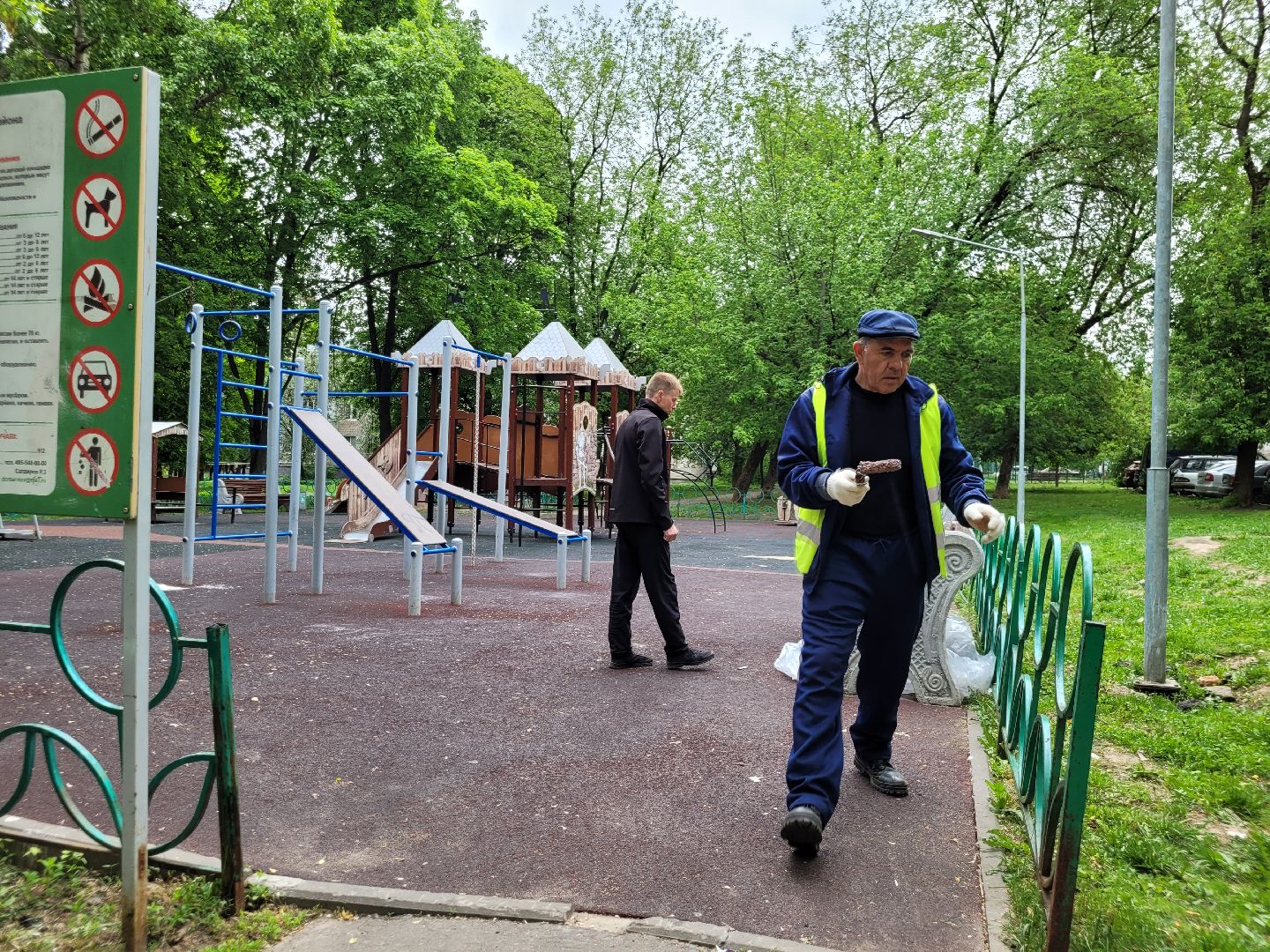 двор; детская площадка; обновление; благоустройство; видное