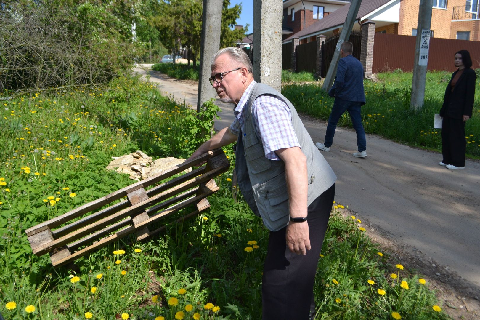 благоустройство, рейд по благоустройству, серпухов, глазово, окос травы, стройматериалы,