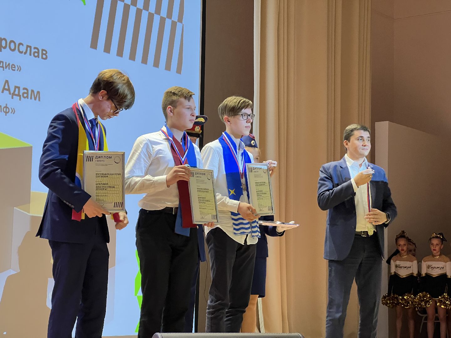 Химки, образование, награждение, Профессионалы, конкурс