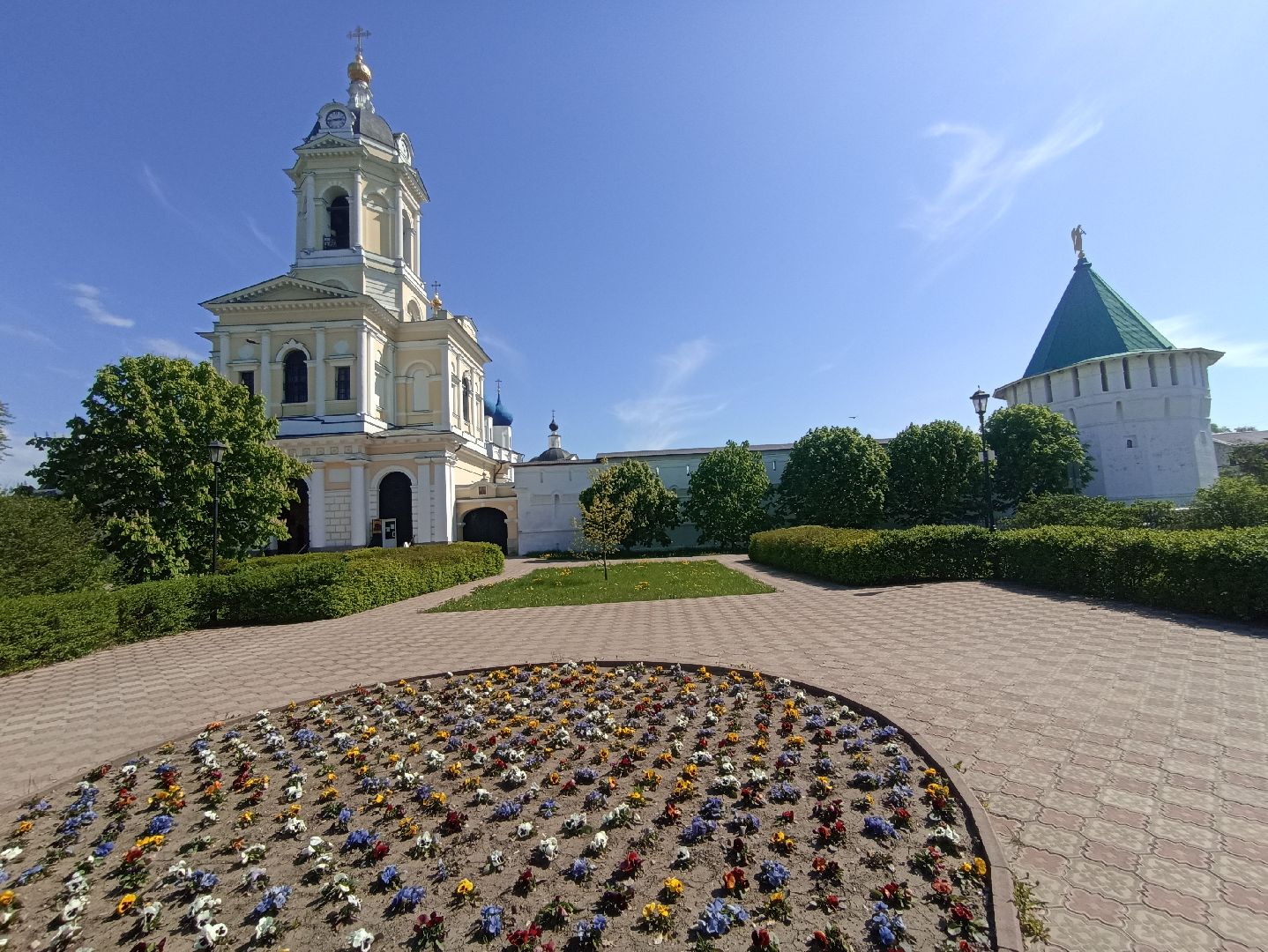 Серпухов, Подмосковья, монастырь, туризм, виолы, природа