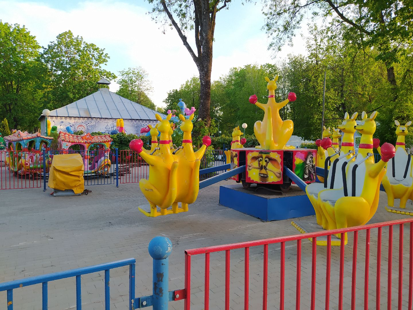 Истра, Парки, Дети, Аттракционы