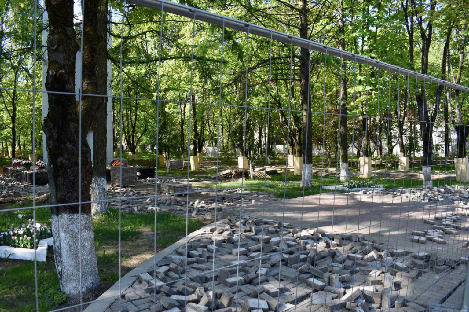 Балашиха, Подмосковье, сквер Победы, памятники, благоустройство, депутаты, Мособлдума, Боевое братство