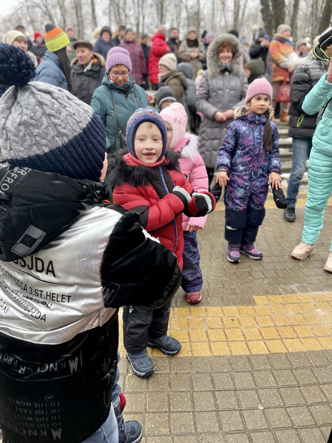 Клин, общество