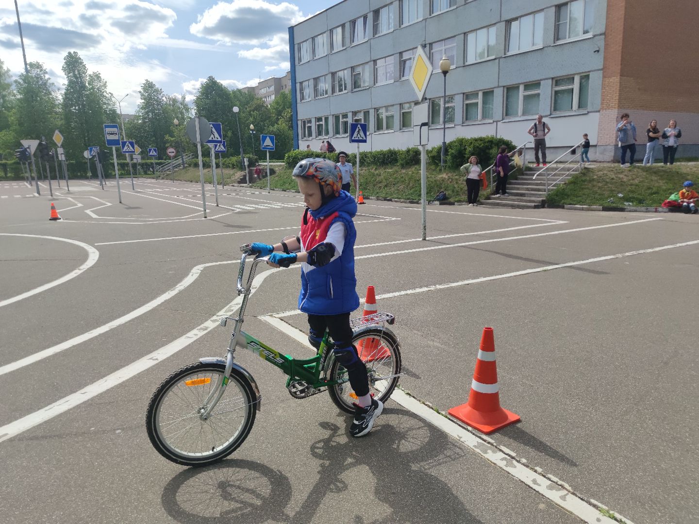 Юные инспекторы дорожного движения, Безопасное колесо, конкурс, Дубна