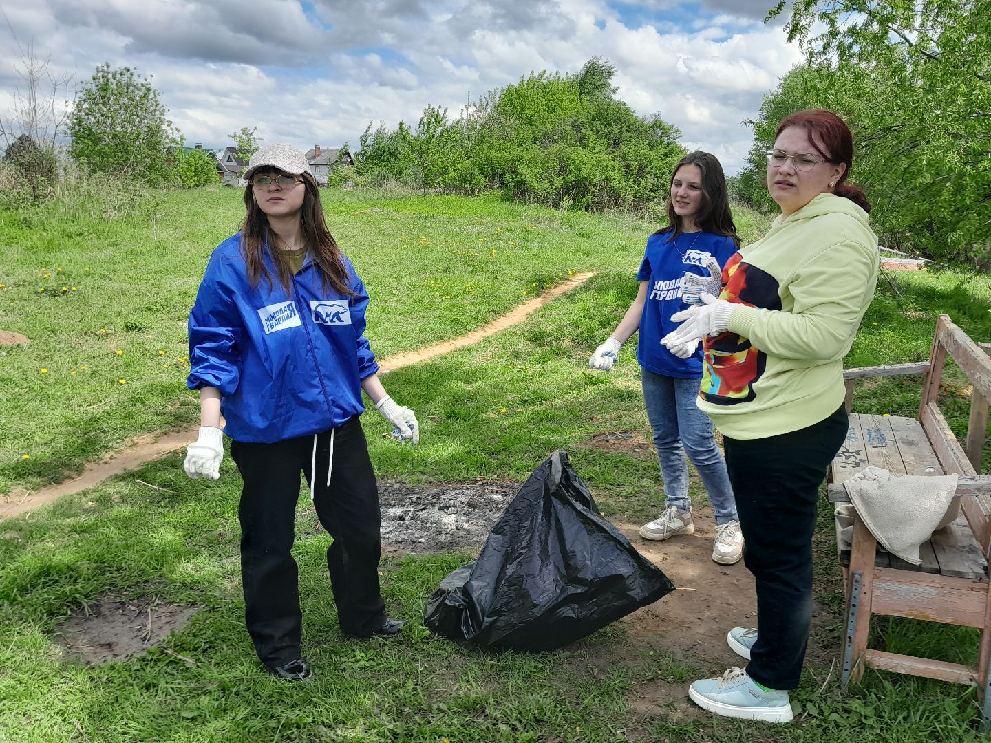 Молодая гвардия, День Волги, Дубна