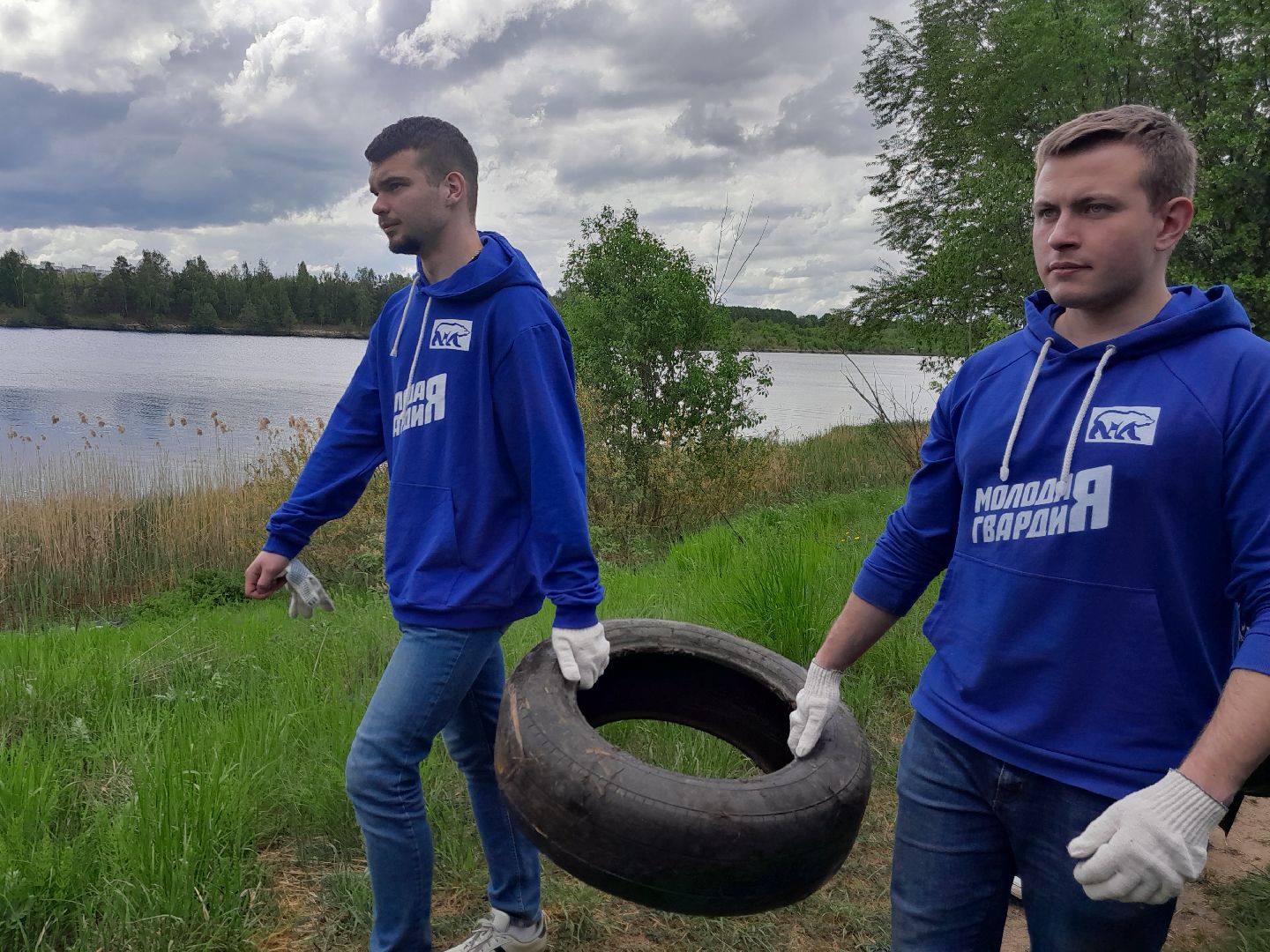 Молодая гвардия, День Волги, Дубна