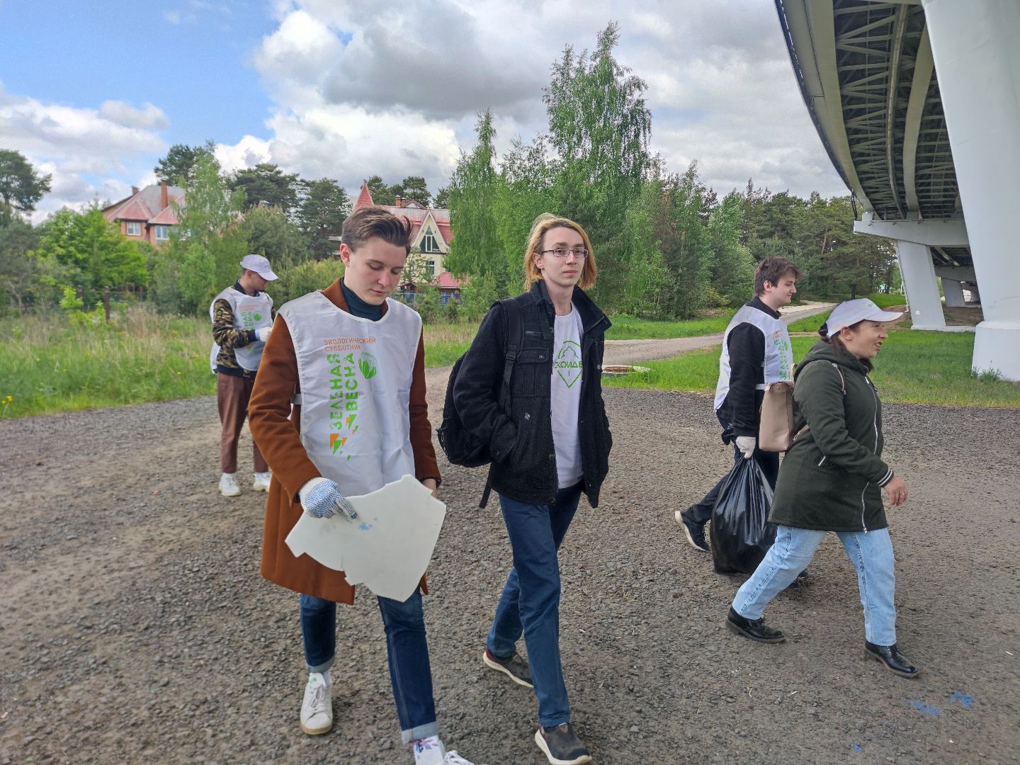 Студенты, День Волги, субботник, Дубна