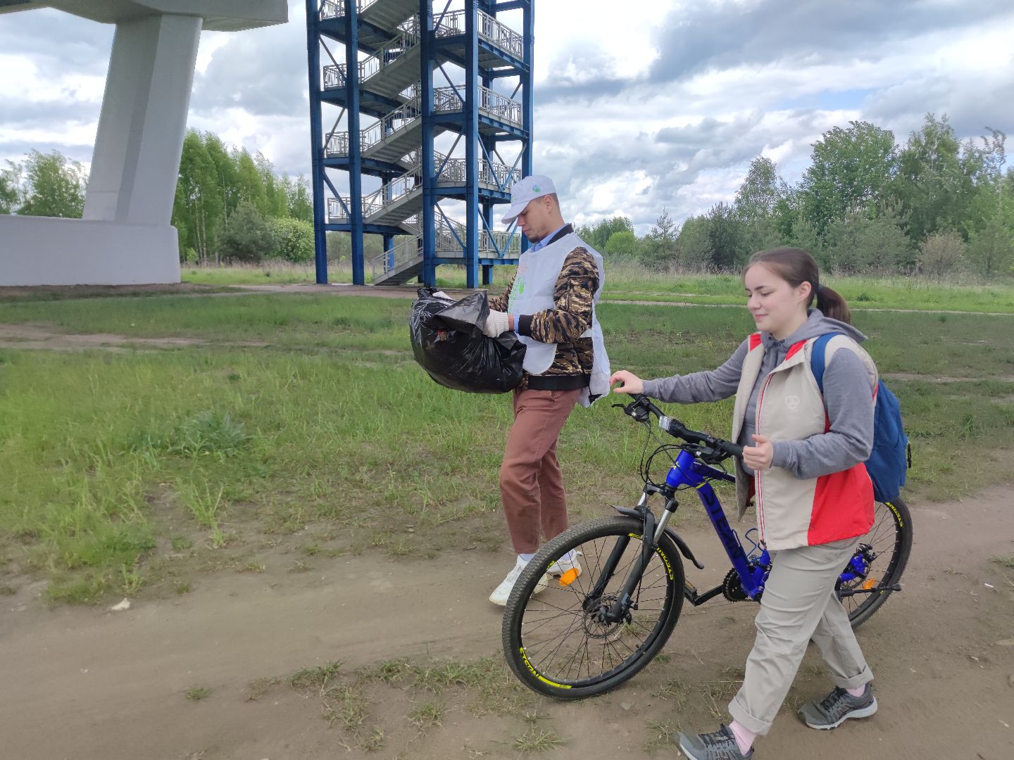 Студенты, День Волги, субботник, Дубна