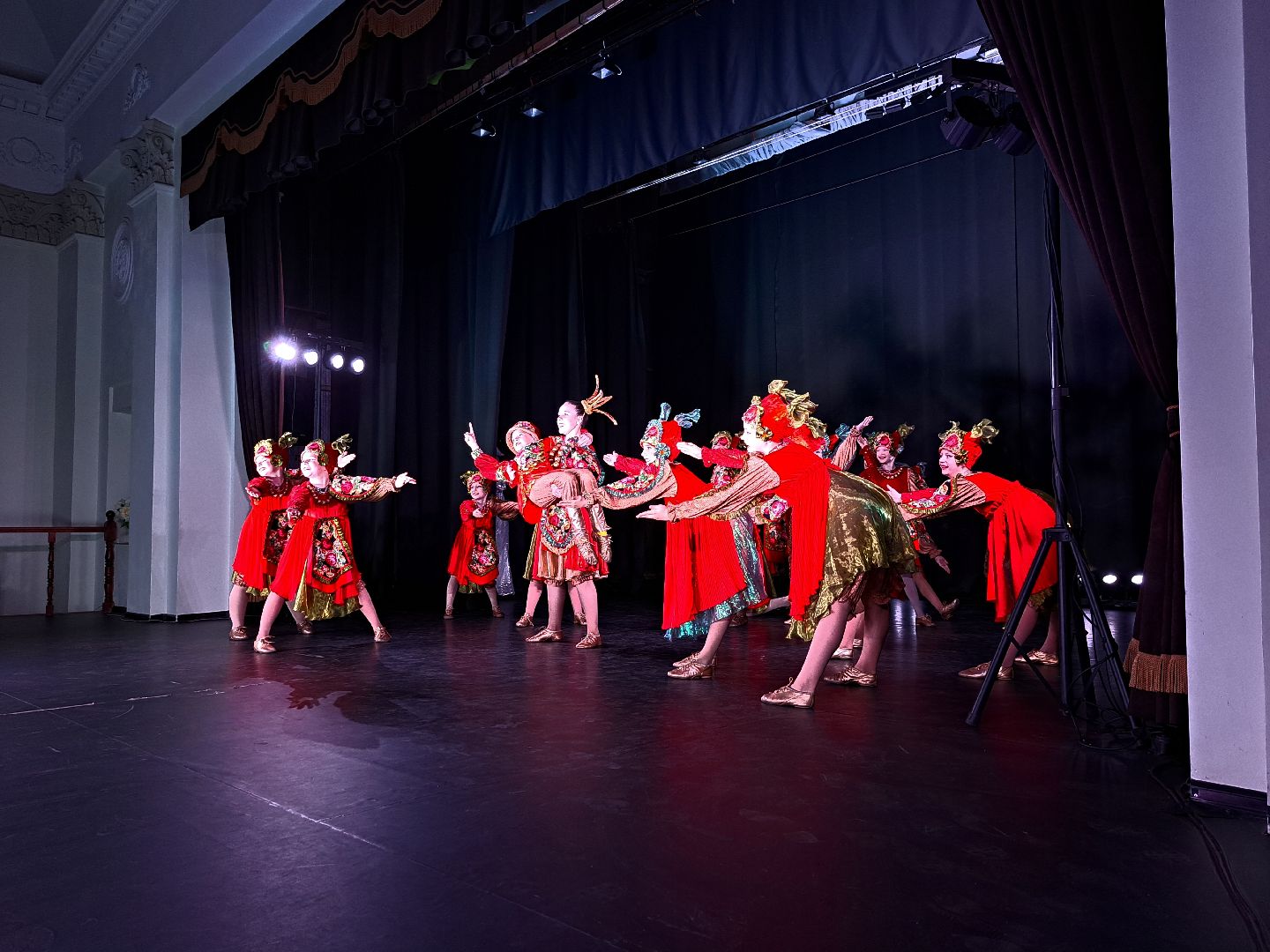 Клин, танцы, культура, Лапушки, общество