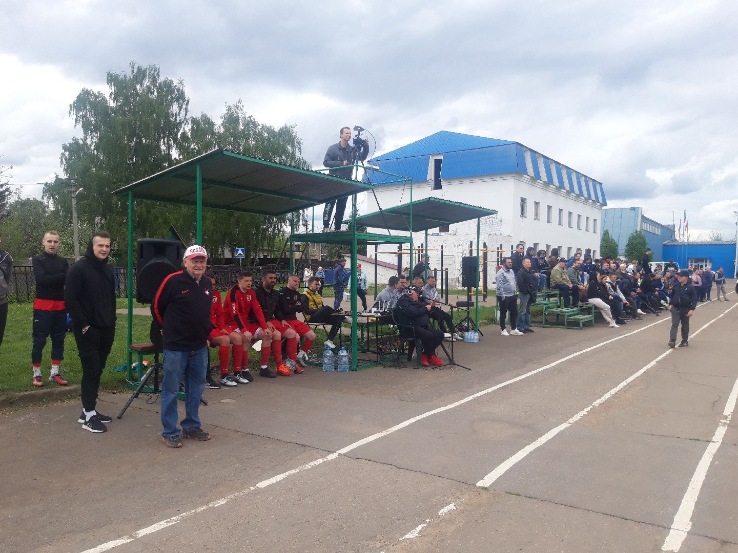 стадион, ветер,