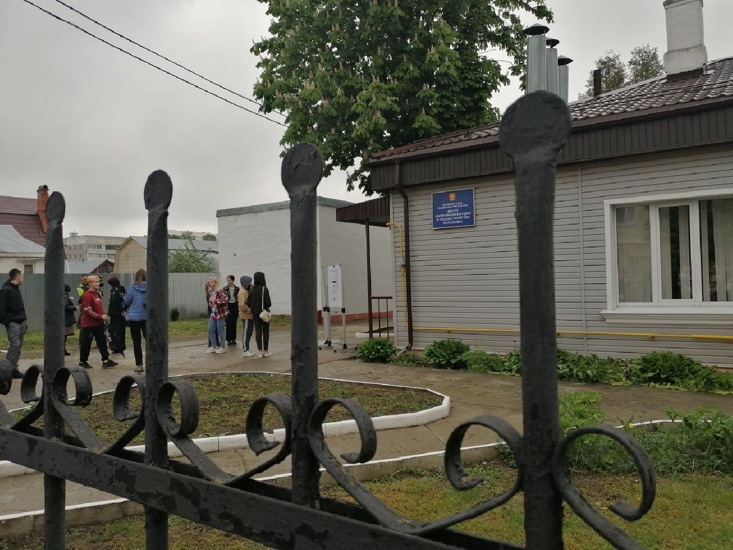 молодежь, серпухов, работа, деньги, благоустройство, монастырь, школьники, студенты,