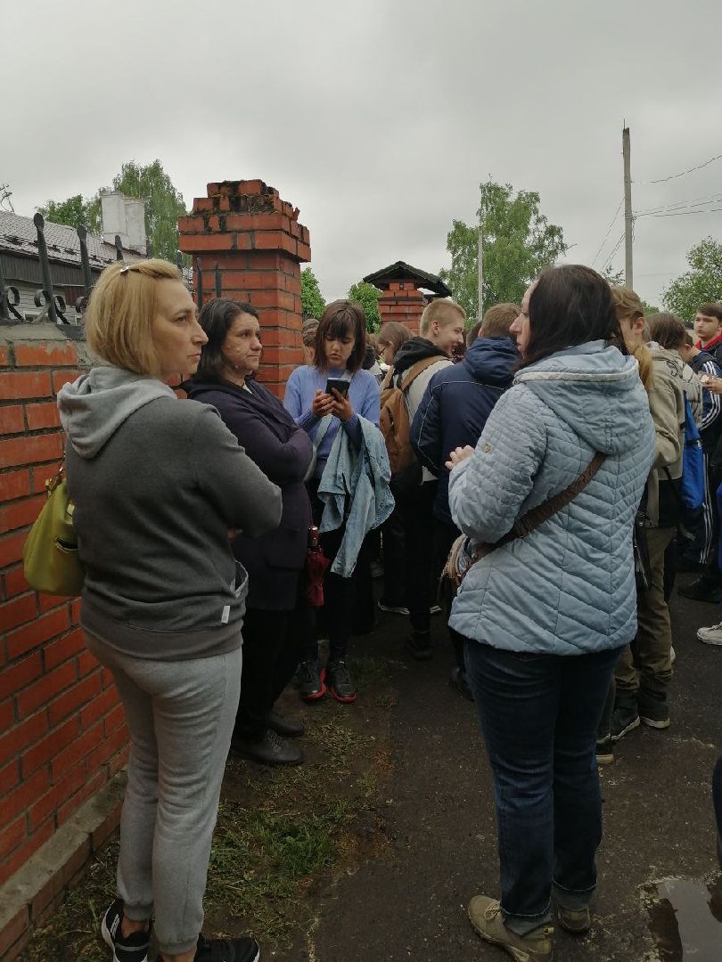 молодежь, серпухов, работа, деньги, благоустройство, монастырь, школьники, студенты,