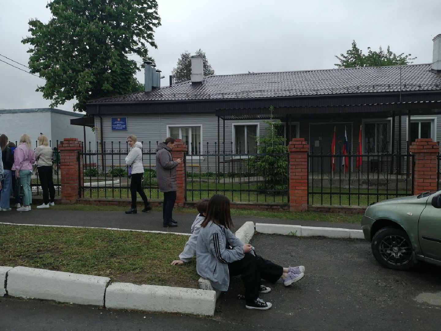 молодежь, серпухов, работа, деньги, благоустройство, монастырь, школьники, студенты,