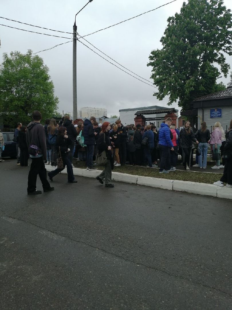 молодежь, серпухов, работа, деньги, благоустройство, монастырь, школьники, студенты,