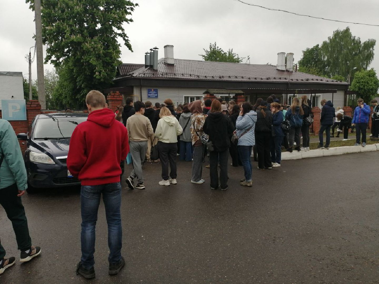 молодежь, серпухов, работа, деньги, благоустройство, монастырь, школьники, студенты,