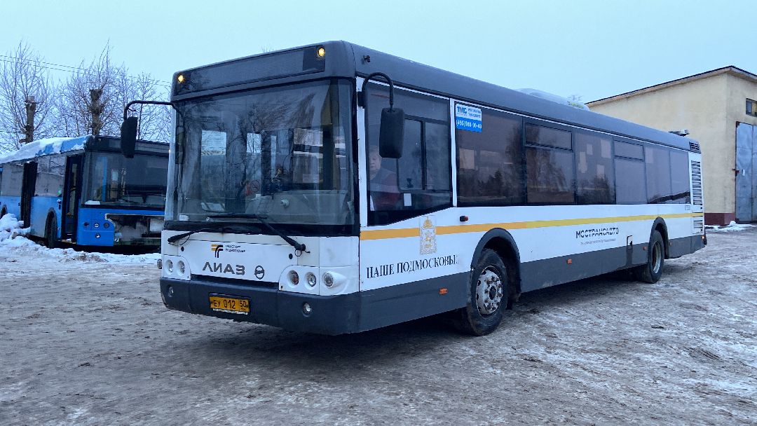 Волоколамск, Истра, люди, женщина, водитель, автобусы, профессия, машина, маршрутки,