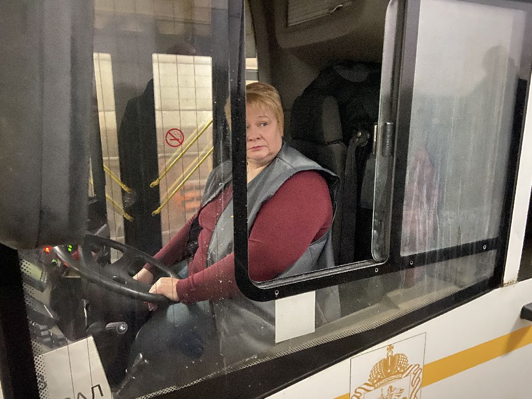 Волоколамск, Истра, люди, женщина, водитель, автобусы, профессия, машина, маршрутки,