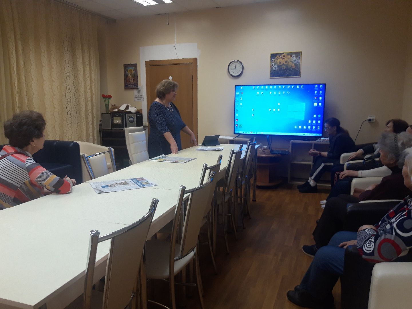 пенсионеры, концерт,