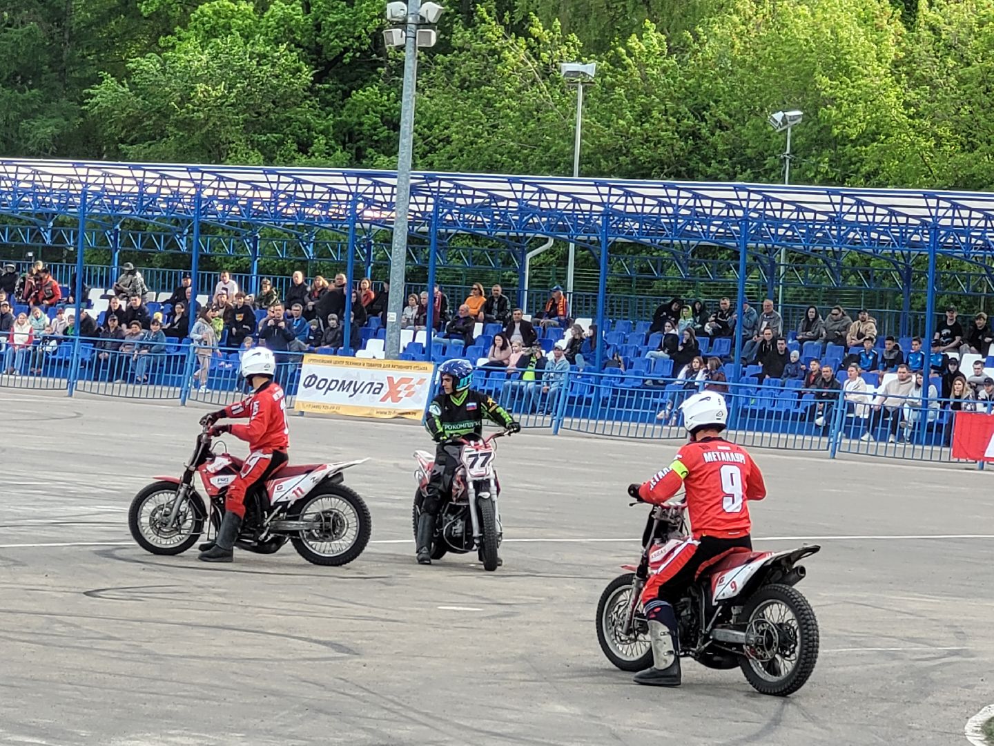 металлург; мотобол; матч; видное; стадион