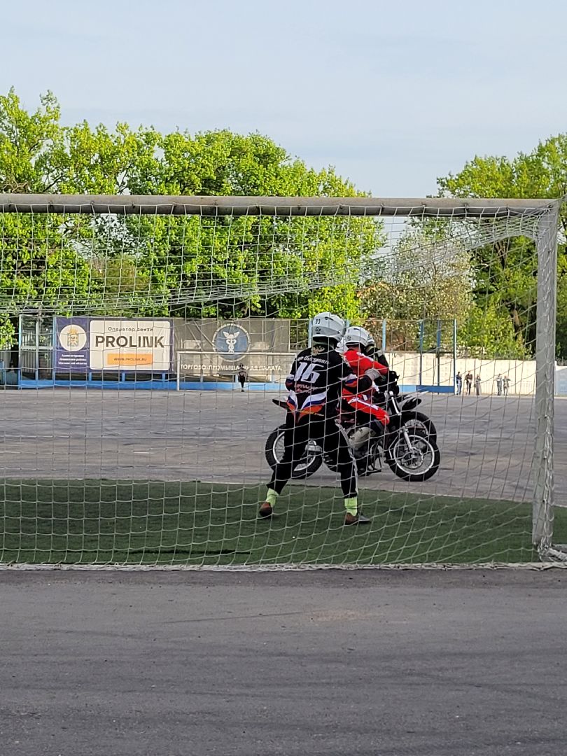 металлург; мотобол; матч; видное; стадион