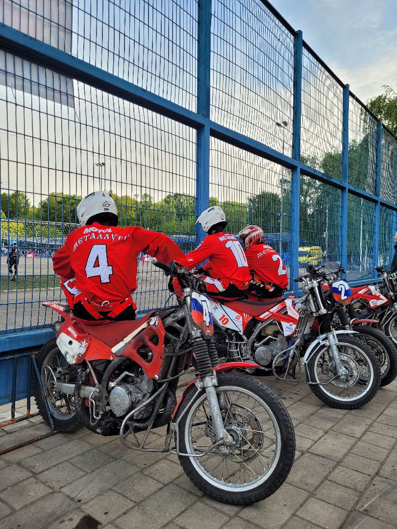 металлург; мотобол; матч; видное; стадион