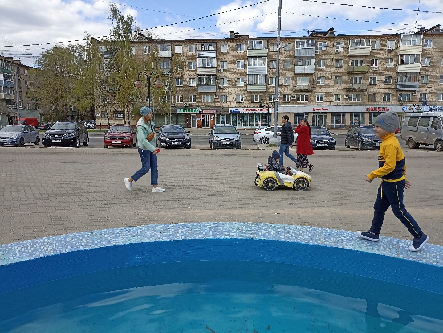 Серпухов, Подмосковье, дети, фонтаны, развлечения