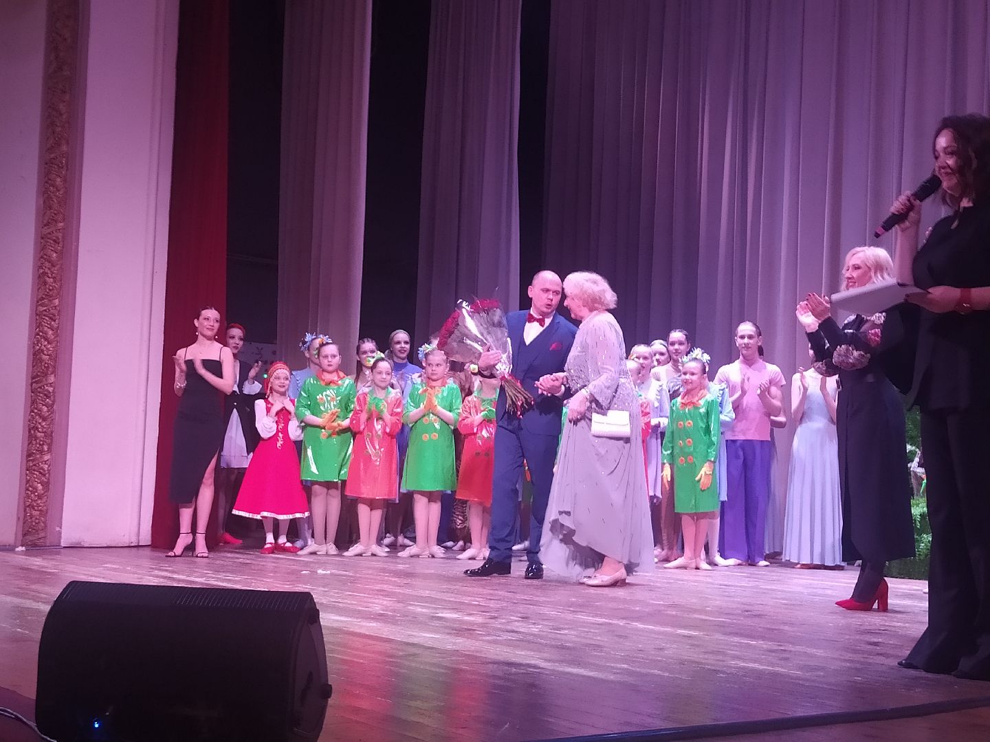 Дедовск, родник, концерт