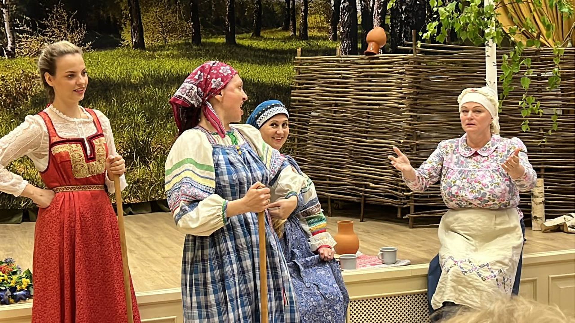 Солнечногорск, музей, лето, ансамбль, путевойдворец